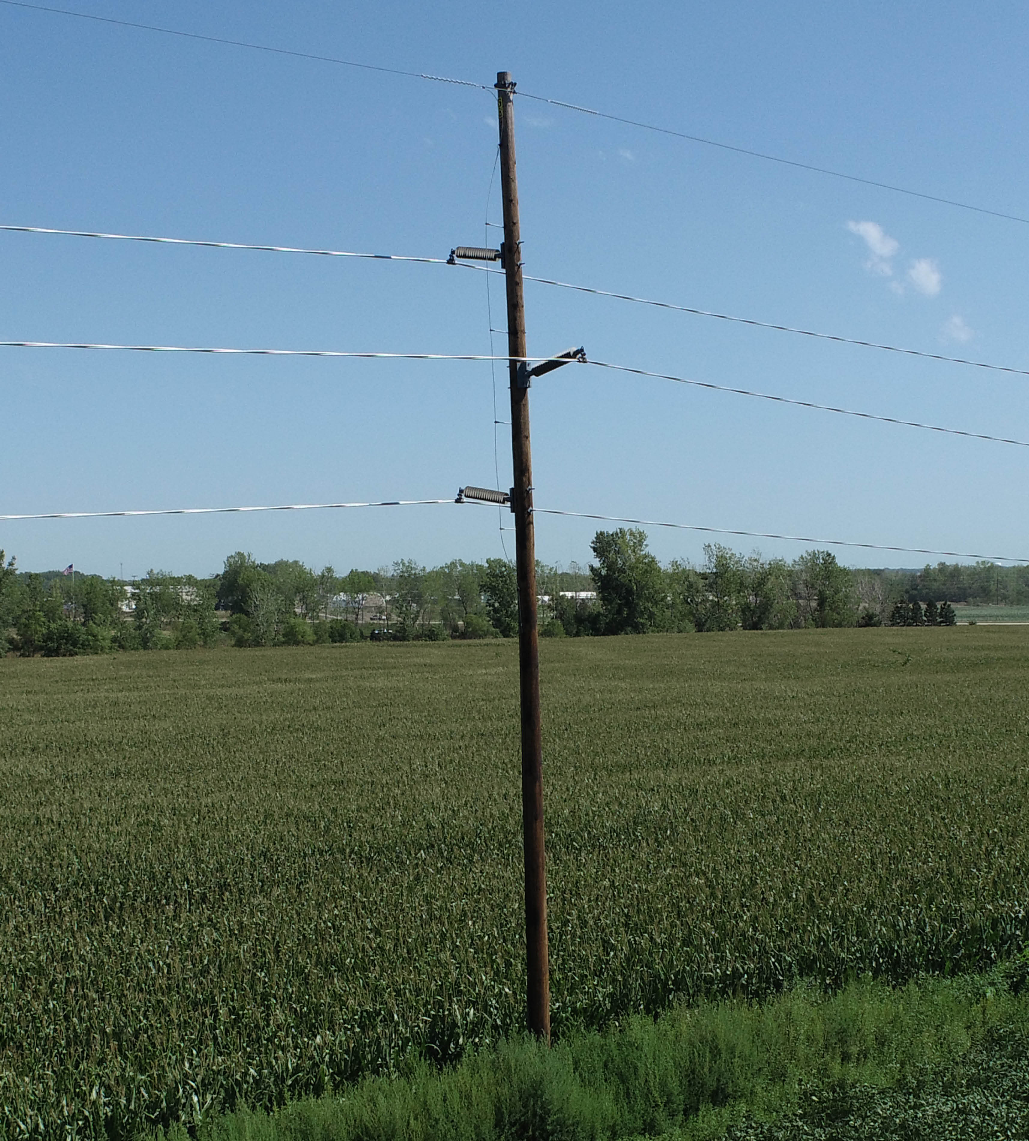 Typical Single-Pole Wood Structure